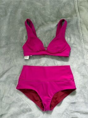 Athleta x Alicia Keys Daybreak Raspberry Fuchsia Bikini Hi Waist Med Bot/Sm Top